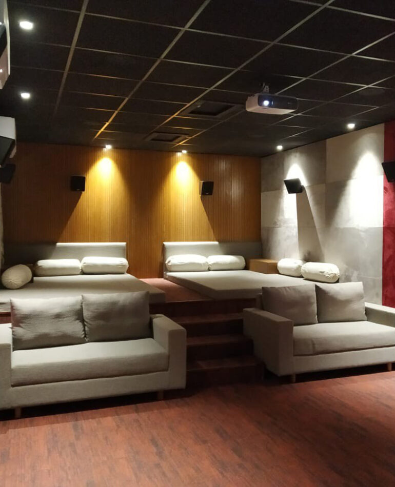 AmbiKraft Home Theater